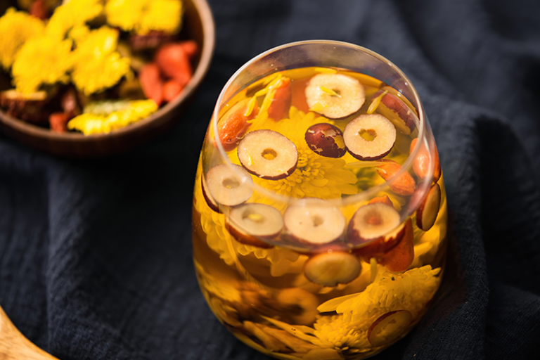 杞子桂圓菊花茶