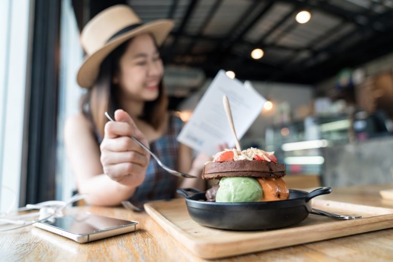 冰冷食物會直接內傷脾胃陽氣