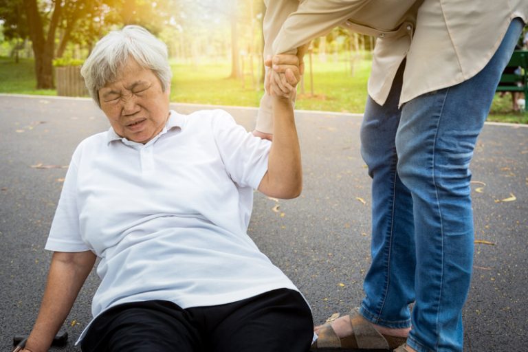惡性貧血-缺乏維他命B12致脊髓亞急性合併退化症-3
