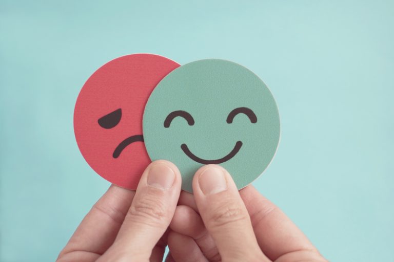 月經情緒波動-經前不悅症-躁鬱症-沈君豪醫生-精神科專科